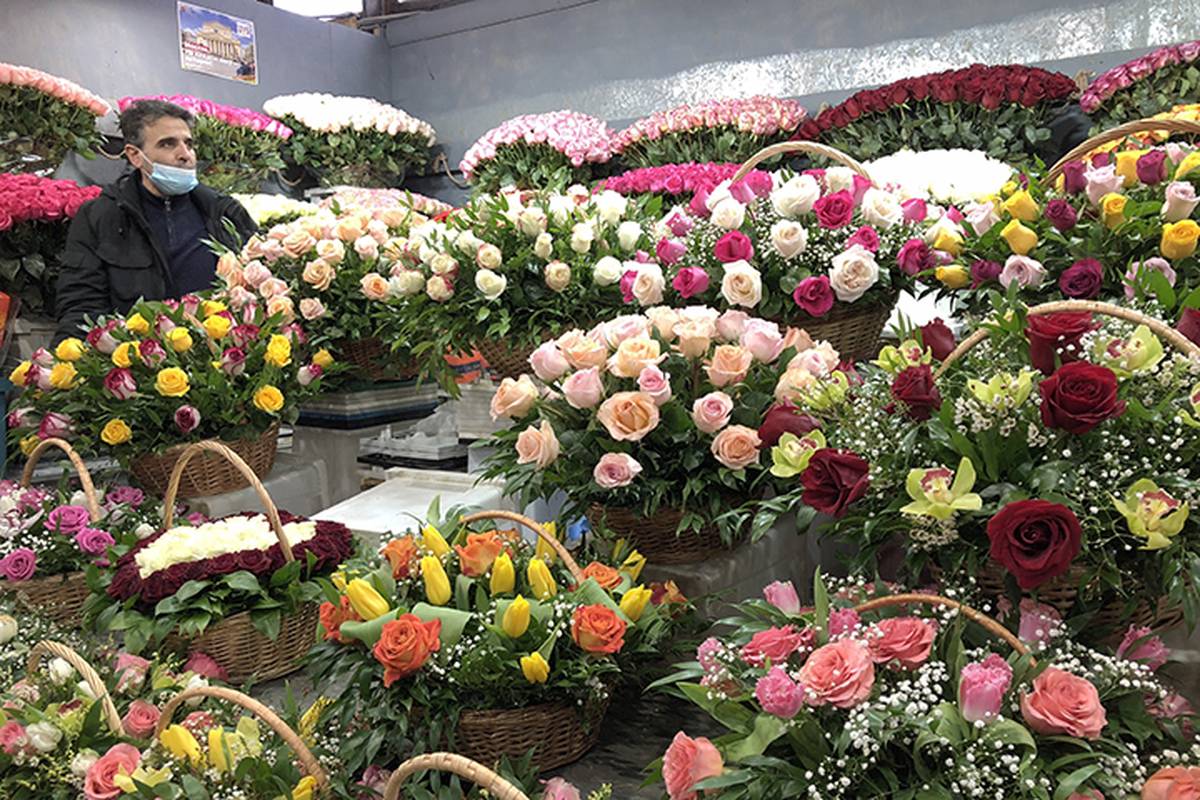 Москвичам назвали популярные букеты цветов в преддверии Дня влюбленных