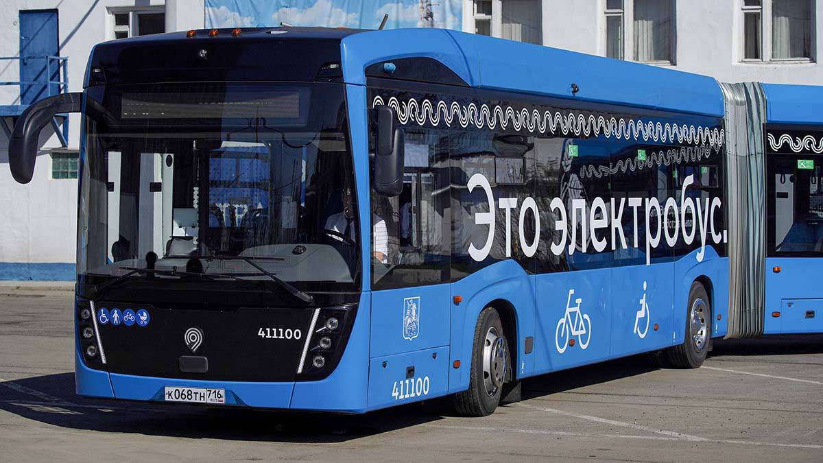 Около 30 новых электробусных маршрутов запустят в Москве в следующем году
