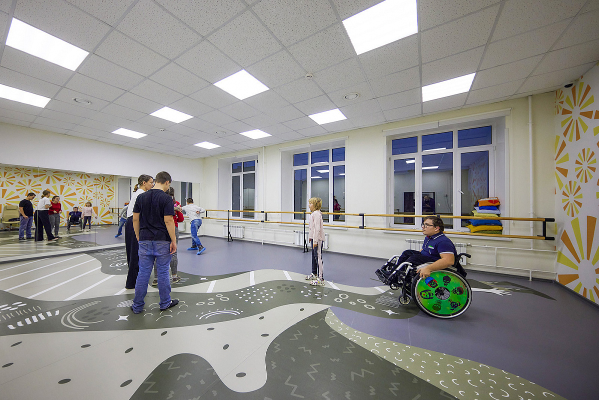 Равные возможности для каждого: как Москва помогает людям с инвалидностью